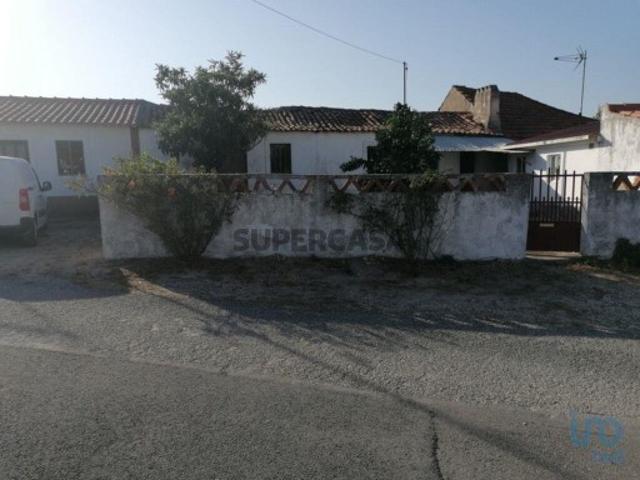 Casa de aldeia T4 em Alcanede de 168,00 m²