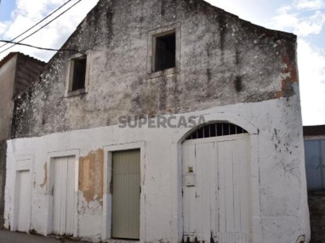 Casa de aldeia T4 em Seiça de 188,00 m²