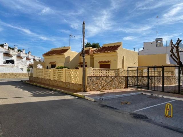 Casa de alto standing de 108 m2 en venta Vera Playa, España