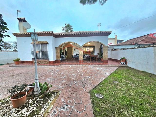 Casa de alto standing de 100 m2 en venta Chiclana de la Frontera, Andalucía