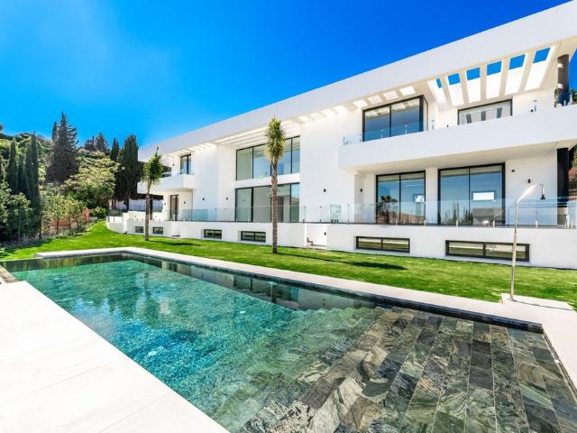 Casa de alto standing de 1038 m2 en venta Benahavís, España