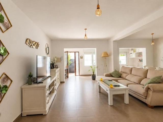 Casa de alto standing de 124 m2 en venta Benalmádena Costa, Andalucía
