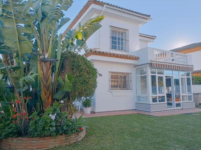 Casa de alto standing de 145 m2 en venta Chiclana de la Frontera, Andalucía