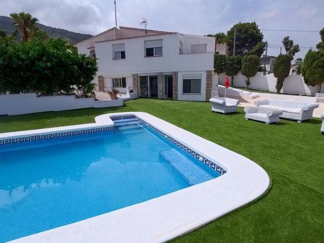 Casa de alto standing de 173 m2 en alquiler Alfaz del Pi, España