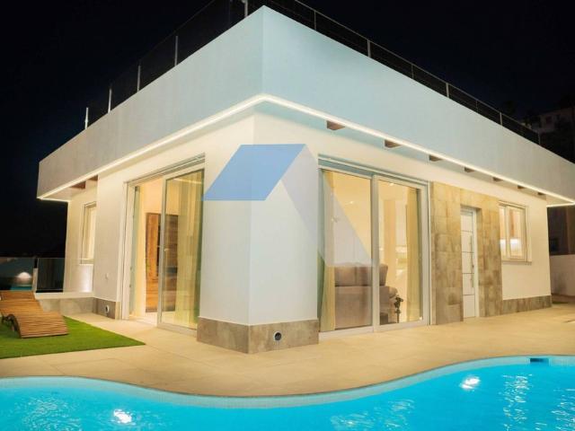 Casa de alto standing de 190 m2 en venta Rojales, Comunidad Valenciana