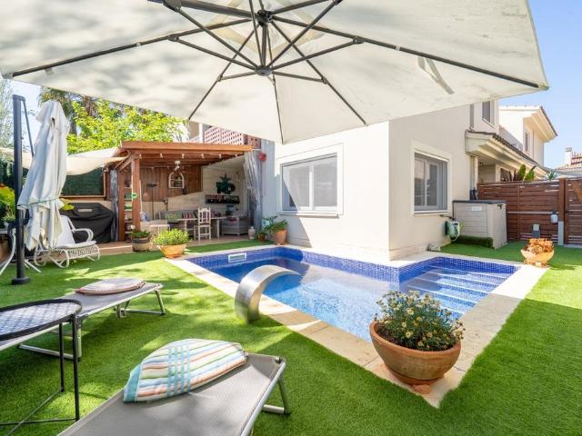 Casa de alto standing de 193 m2 en venta Cambrils, Cataluña