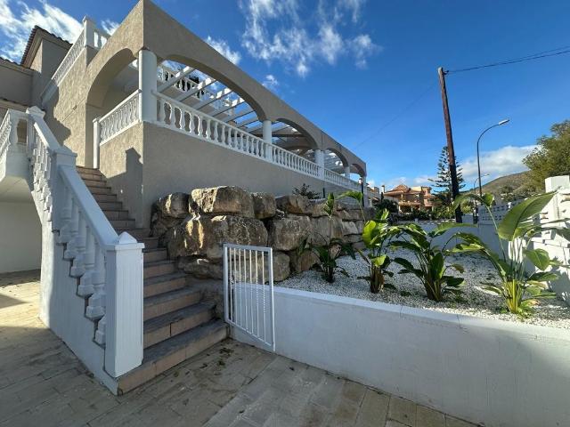 Casa de alto standing de 1 m2 en venta Campello, España