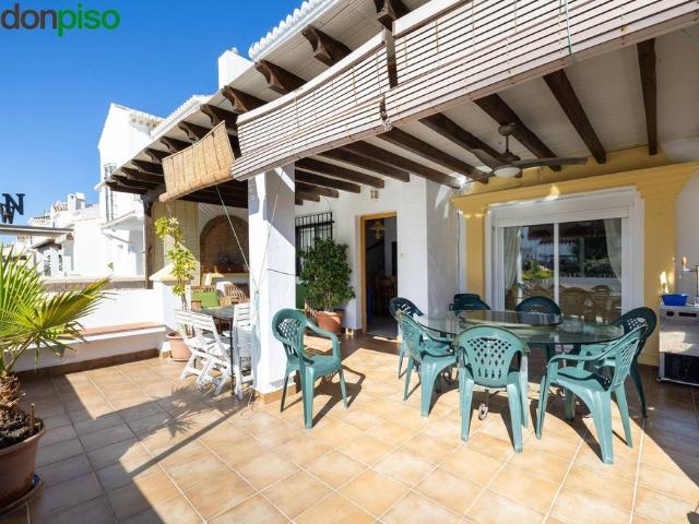 Casa de alto standing de 220 m2 en venta Calahonda, España
