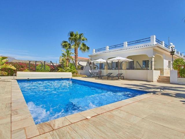 Casa de alto standing de 237 m2 en venta Busot, España