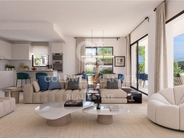 Casa de alto standing de 243 m2 en venta Estepona, España