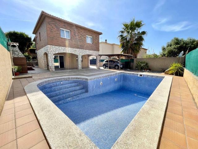 Casa de alto standing de 253 m2 en venta El Vendrell, España