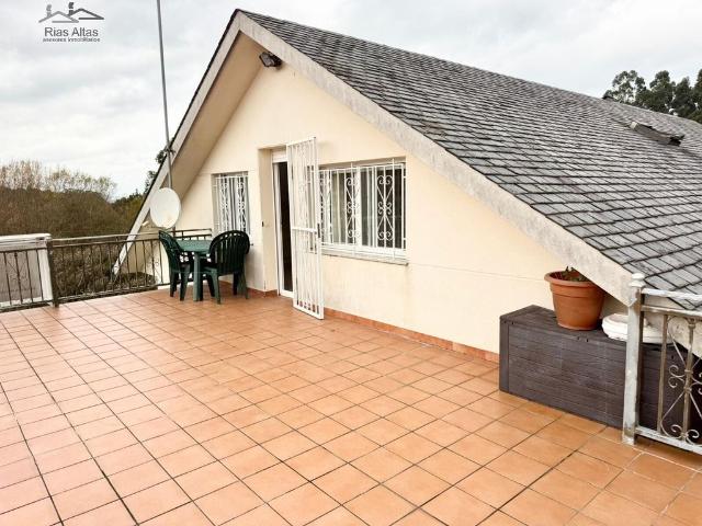 Casa de alto standing de 291 m2 en venta Oleiros, Galicia