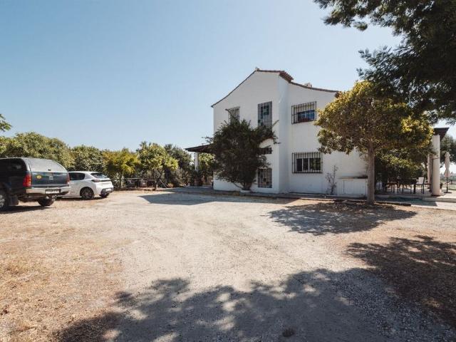 Casa de alto standing de 300 m2 en venta Estepona, Andalucía