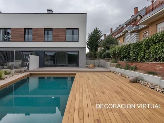 Casa de 300 m2 en venta Las Rozas de Madrid, Comunidad de Madrid