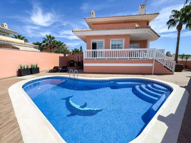 Casa de alto standing de 316 m2 en venta La Manga, Murcia