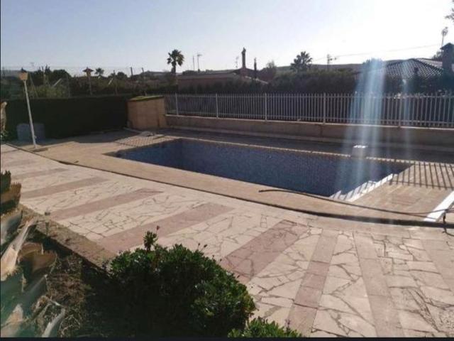 Casa de alto standing de 310 m2 en venta Elche, España