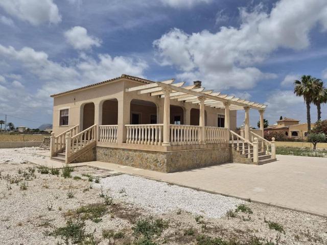 Casa de alto standing de 329 m2 en venta Catral, España