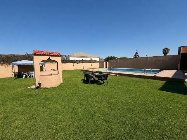 Casa de alto standing de 367 m2 en venta La Línea de la Concepción, España