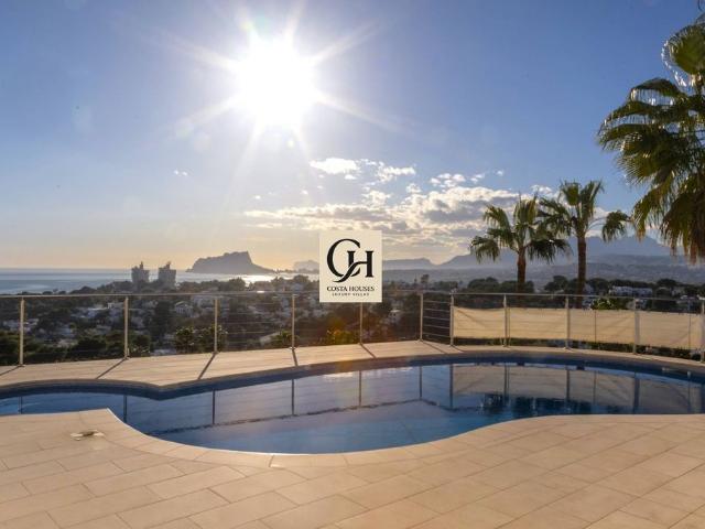 Casa de alto standing de 368 m2 en venta Moraira, España