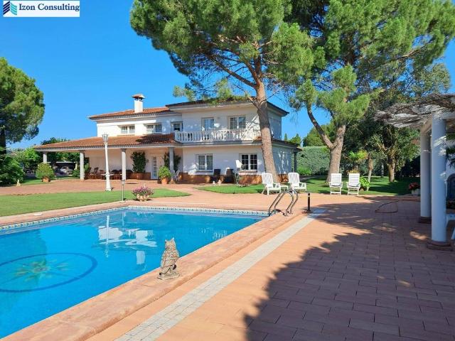 Casa de alto standing de 380 m2 en venta Albacete, España