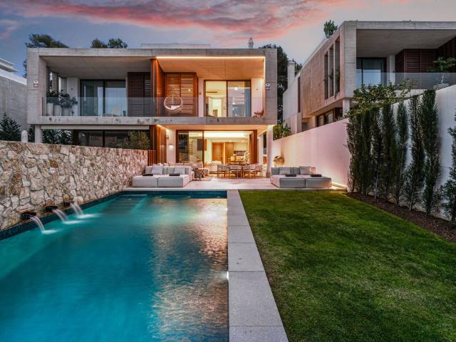 Casa de alto standing de 398 m2 en venta The Golden Mile, Marbella, Andalucía