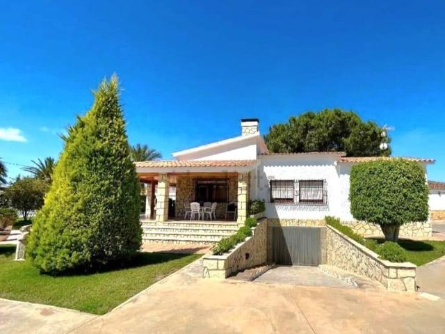 Casa de alto standing de 400 m2 en venta Elche, España
