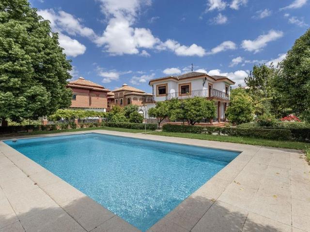 Casa de alto standing de 400 m2 en venta Huétor Vega, España