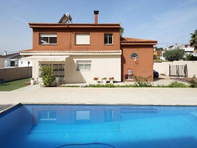 Casa de alto standing de 423 m2 en venta Torrente, España