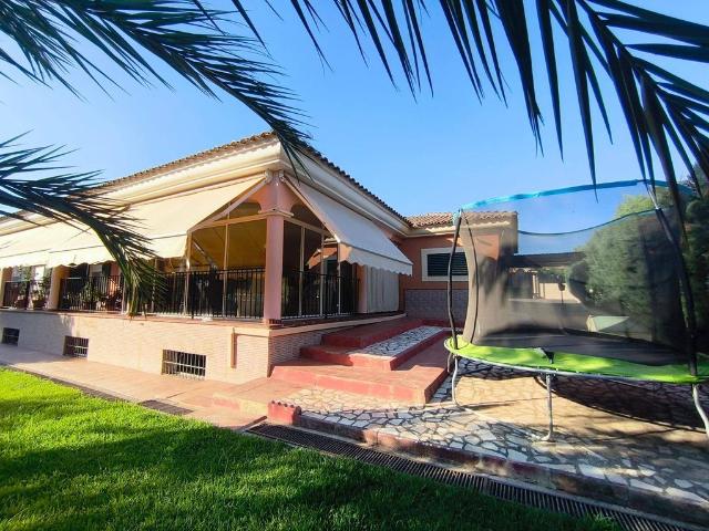 Casa de alto standing de 445 m2 en venta Badajoz, España