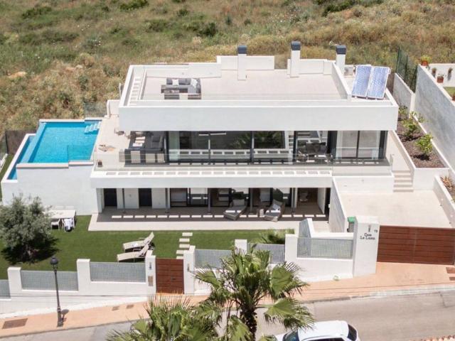 Casa de alto standing de 508 m2 en venta Estepona, España