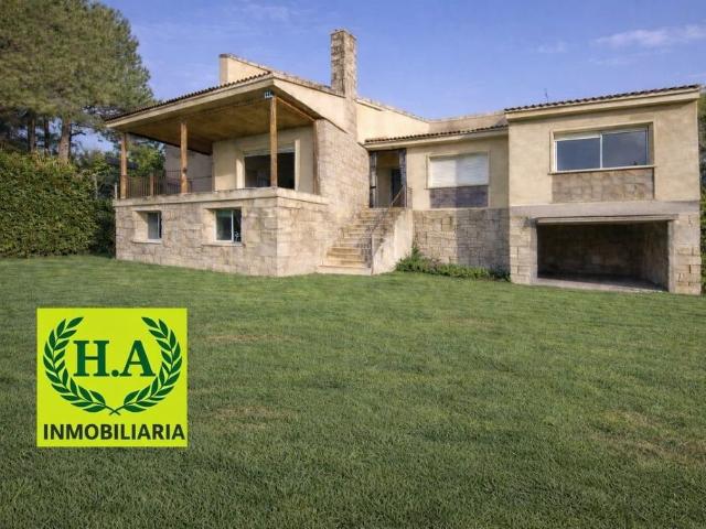 Casa de alto standing de 92 m2 en venta Pedrezuela, España