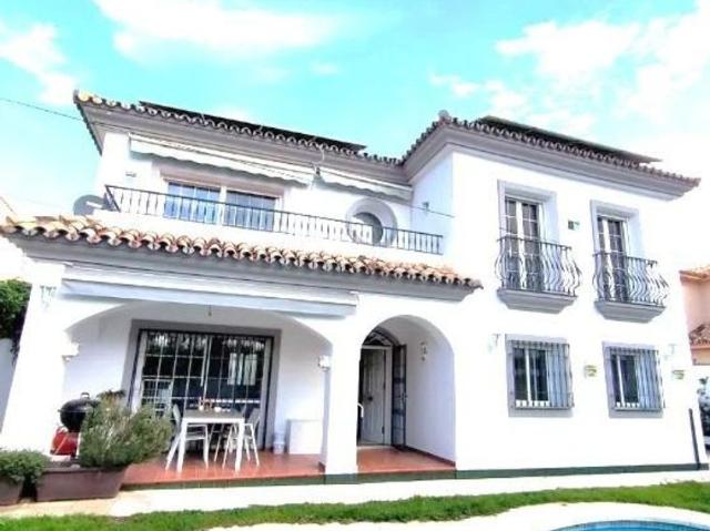 Casa de alto standing en alquiler Fuengirola, España