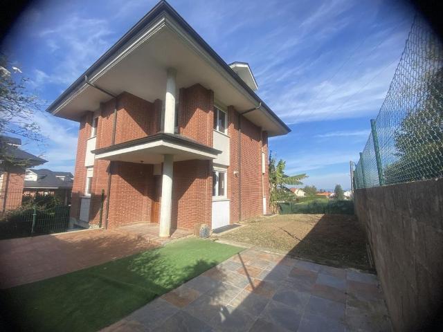 Casa de alto standing en venta Camargo, Piélagos, Cantabria