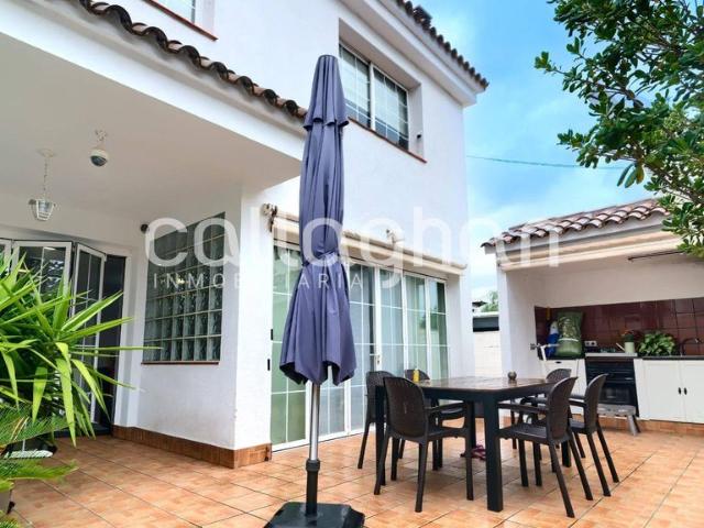 Casa de alto standing en venta Castellón de la Plana, España