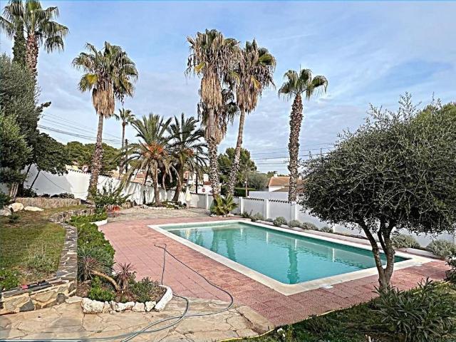 Casa de alto standing en venta Cunit, Cataluña