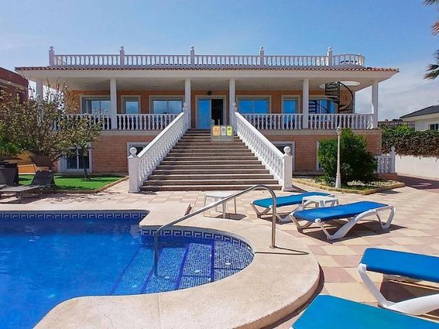 Casa de alto standing de 592 m2 en venta Alfaz del Pi, Comunidad Valenciana
