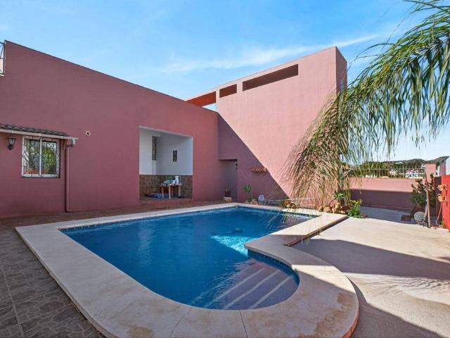 Casa de alto standing en venta Alhaurín de la Torre, España