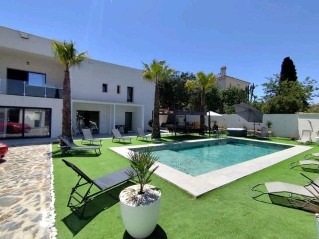 Casa de alto standing en venta Alicante, España