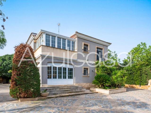 Villa / Chalet de 255 m2 en venta en Alicante, Comunidad Valenciana