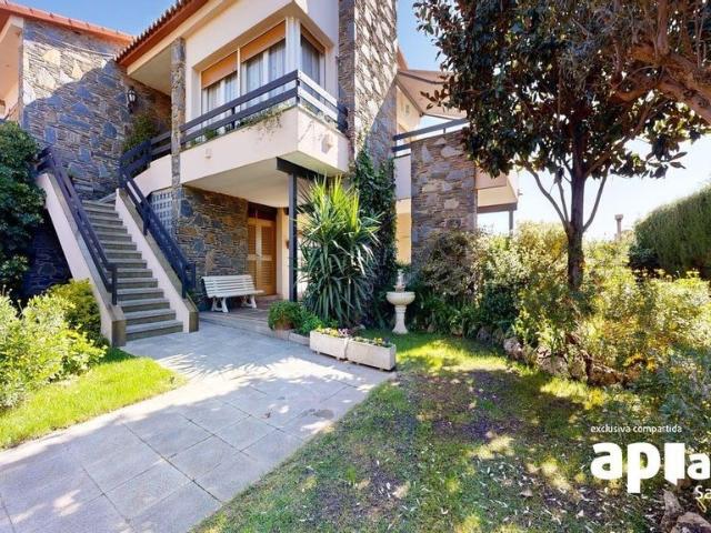 Casa de alto standing en venta Barberà del Vallès, España