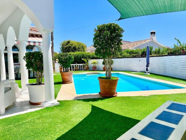 Casa de alto standing en venta El Faro, España