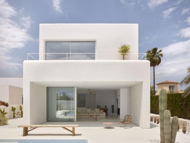 Casa de alto standing en venta Estepona, España