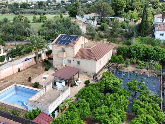 Casa de alto standing en venta Liria, Comunidad Valenciana
