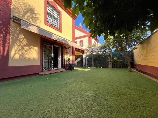 Casa de alto standing en venta Sevilla, España