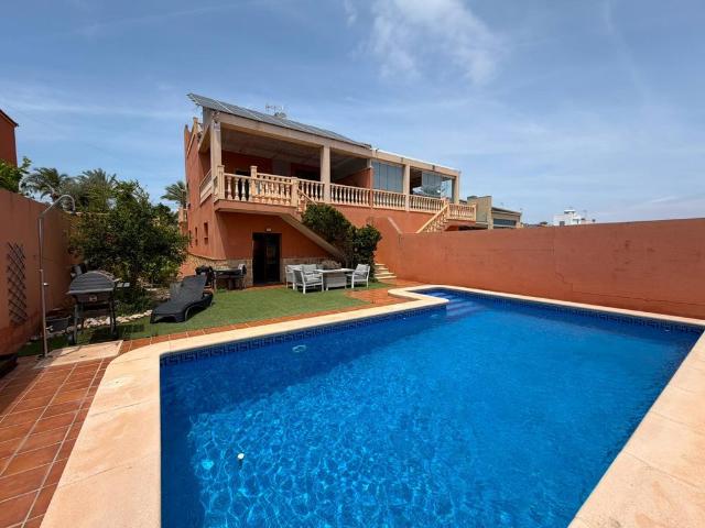 Casa de alto standing en venta Torrevieja, Comunidad Valenciana