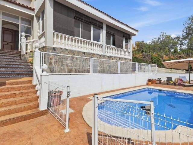 Casa de alto standing en venta Torrente, Comunidad Valenciana