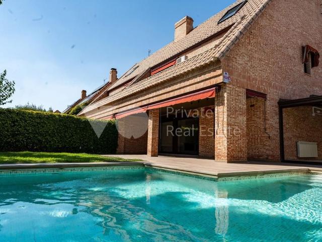 Casa de alto standing en venta Villanueva del Pardillo, Comunidad de Madrid