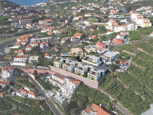 à venda Casa de 301 m2, Lourencinha, Câmara de Lobos, Madeira