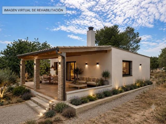 Casa de campo bien comunicada en Campredó