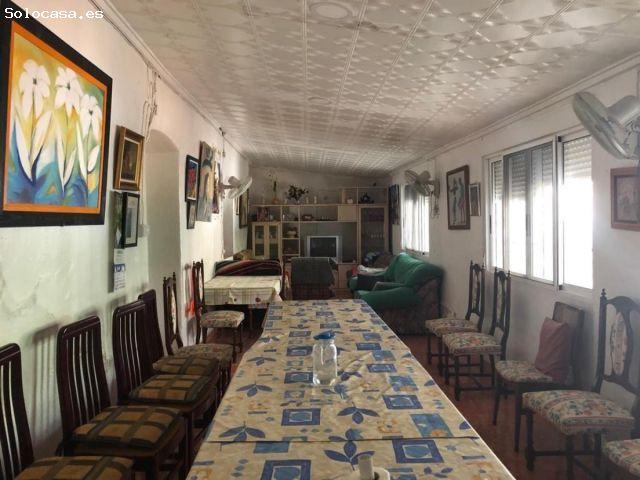 CASA DE CAMPO CON TERRENO